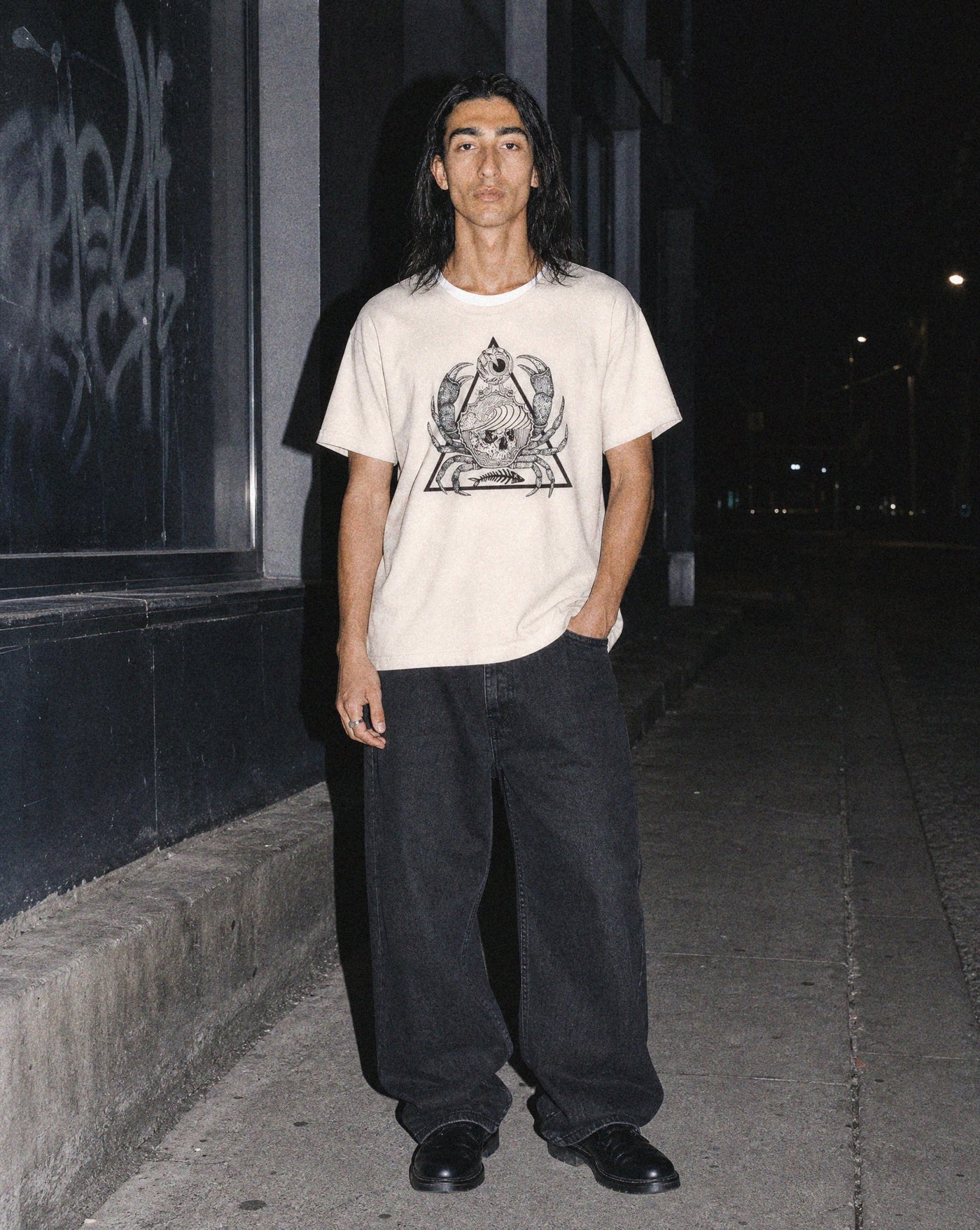 BLNKA editorial - Ocean Graphic Tee