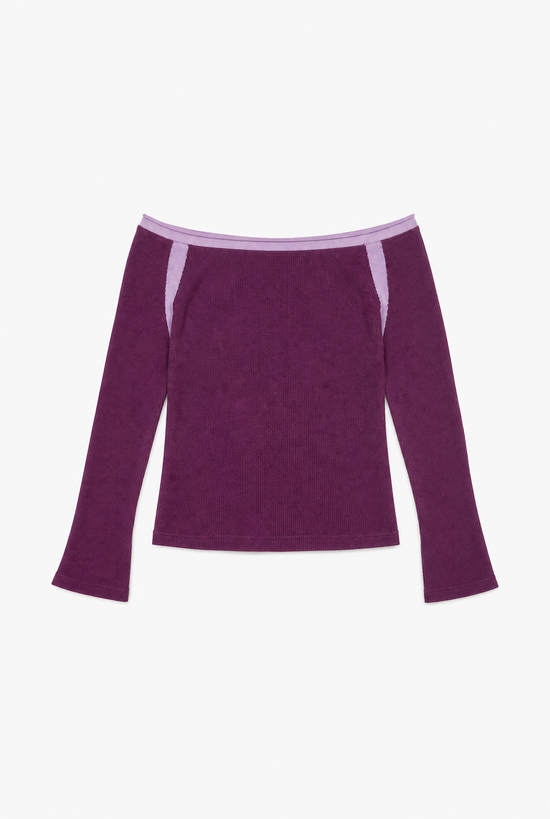 Retro Tee flat-lay