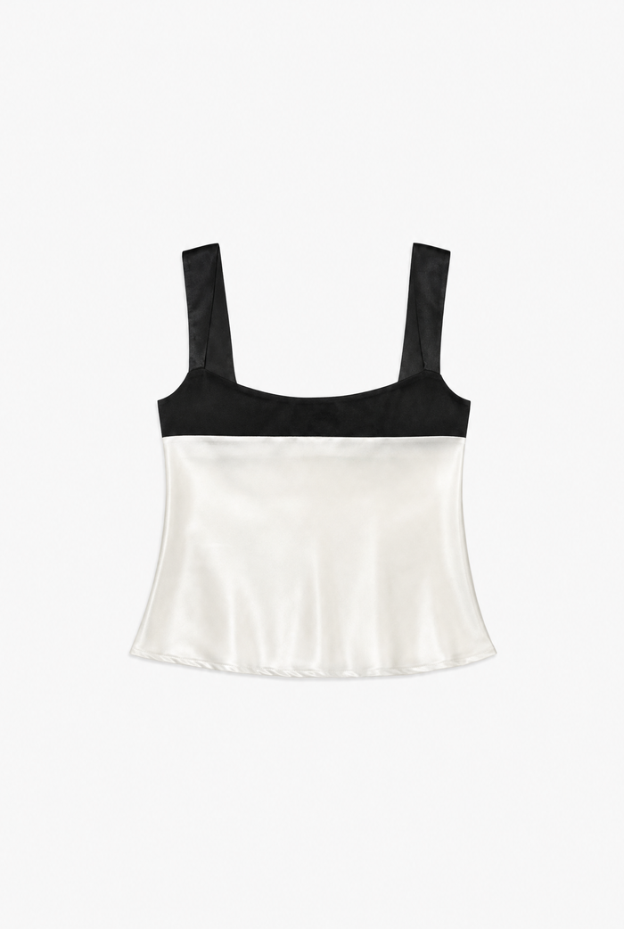 White Tank flat-lay